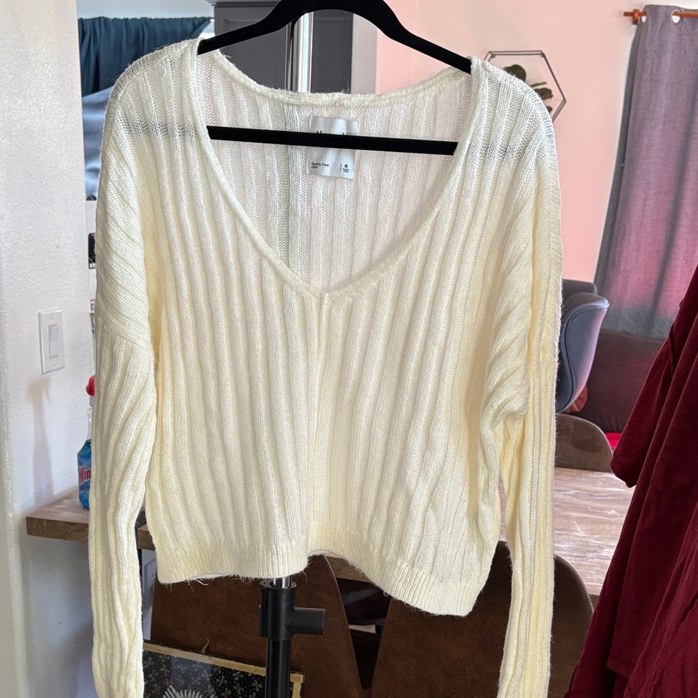 Abercrombie & Fitch Off-White Knit Sweater